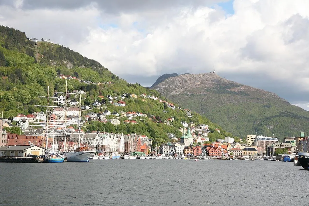 Central Square Bergen Apartman